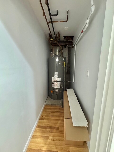 Building Photo - 3647 N Marshfield Ave