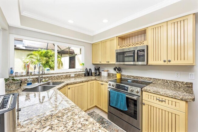 Building Photo - 3905 Glen Oaks Manor Dr