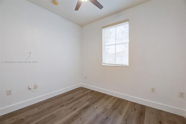 Building Photo - 8039 NW 108th Pl