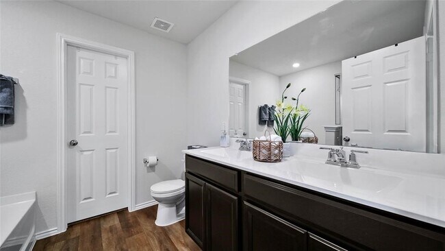 Building Photo - 5919 Waggoner Ranch Trail