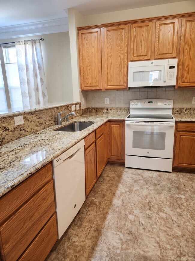 Building Photo - 174008 Celebration Way