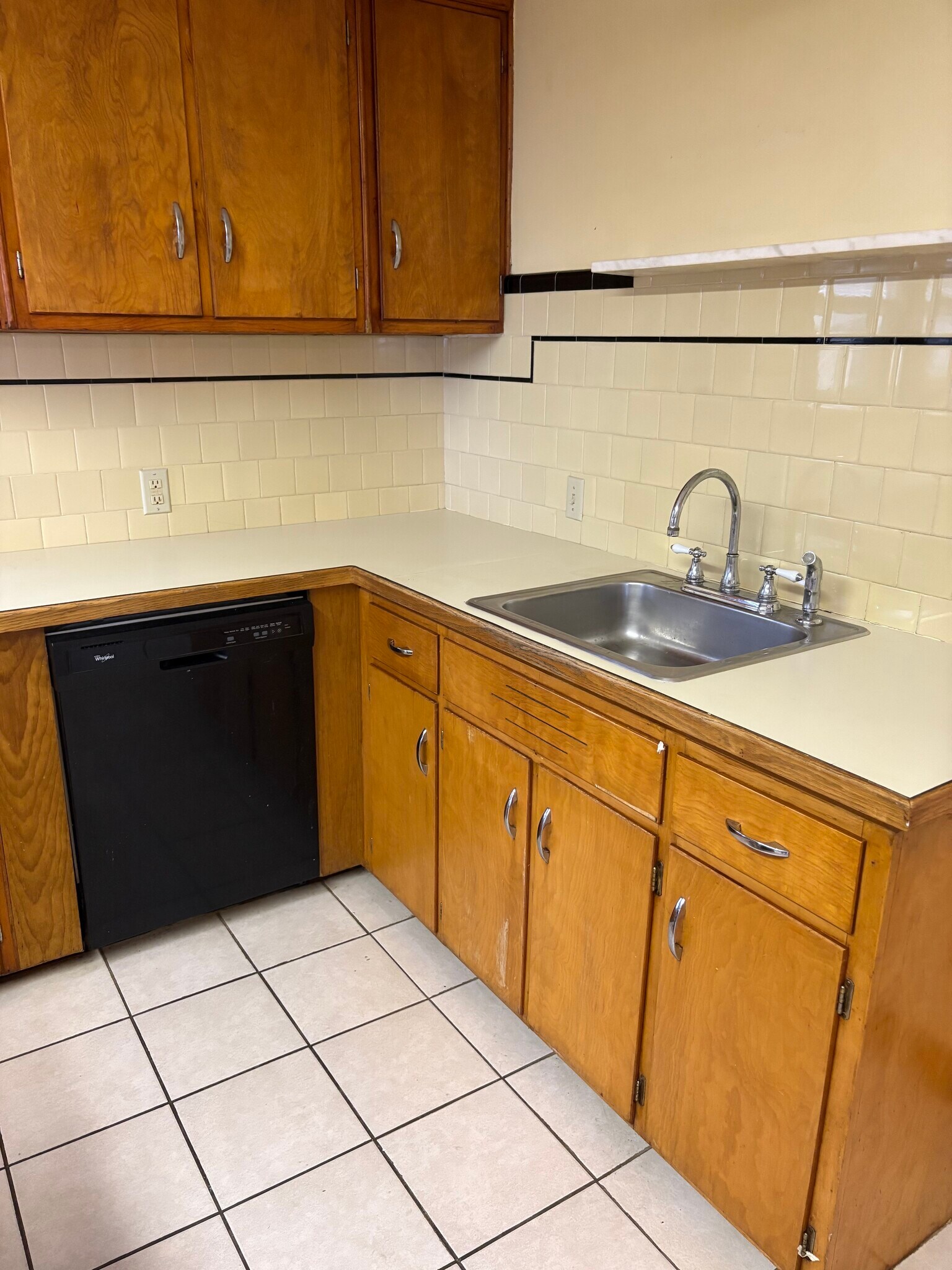 Building Photo - 32 Harley Ave