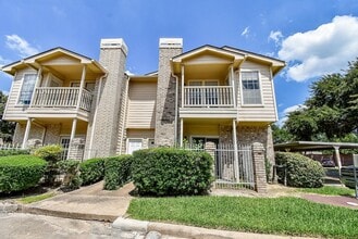 Building Photo - 7575 Cambridge St