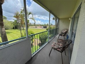 Building Photo - 5557 Sea Forest Dr