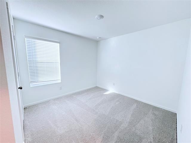 Building Photo - 6517 Glade St