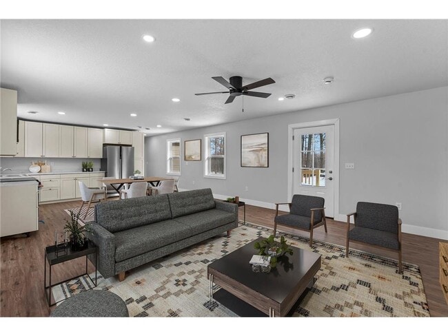 Building Photo - 1768 US-8