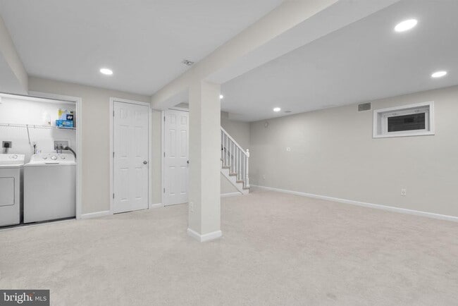 Building Photo - 2407 Alsop Ct
