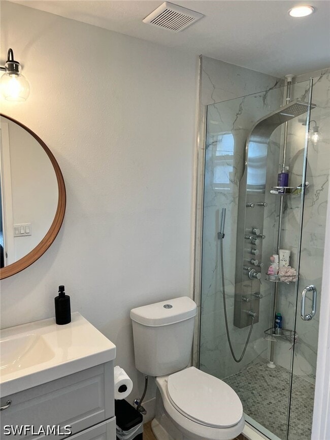 Building Photo - 811 94th Ave N