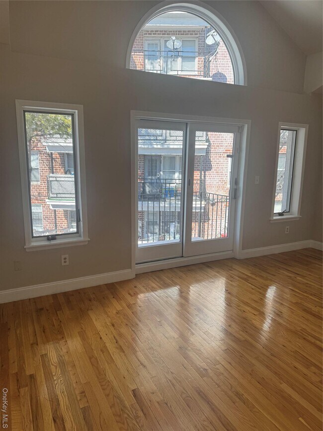 Building Photo - 3177 Wissman Ave