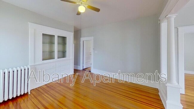 Building Photo - 418 Delaware Ave