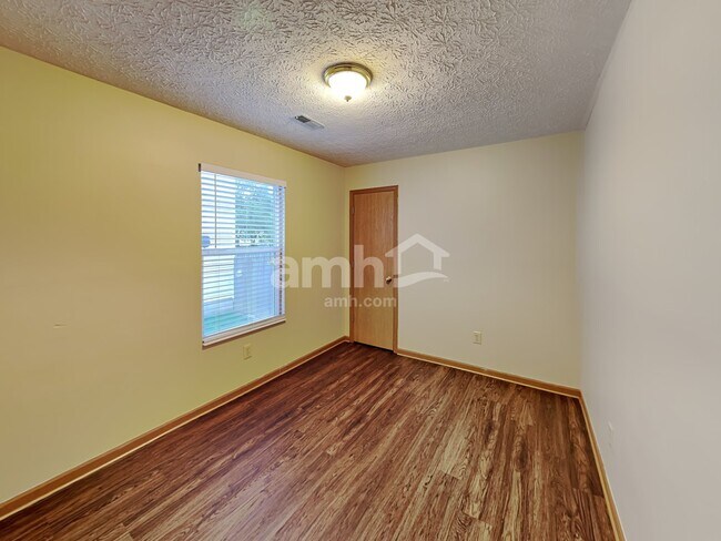 Building Photo - 5787 Coldcreek Dr