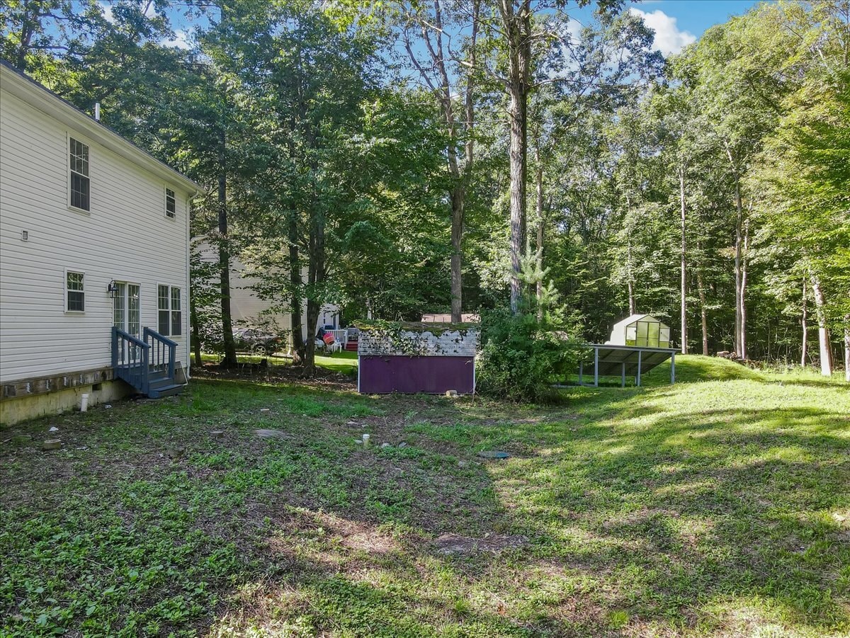 Building Photo - 198 White Pine Trl