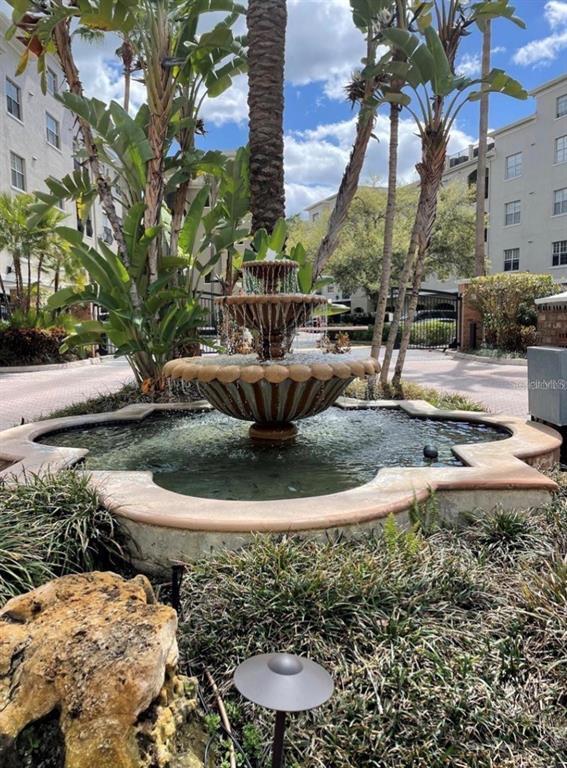 Building Photo - 501 Knights Run Ave