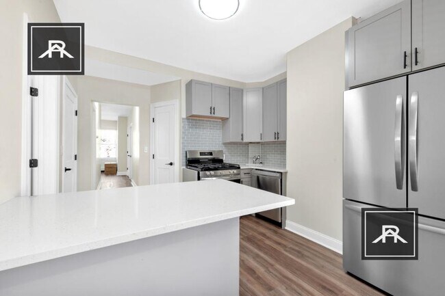 Building Photo - 3 bedroom in Boston MA 02127