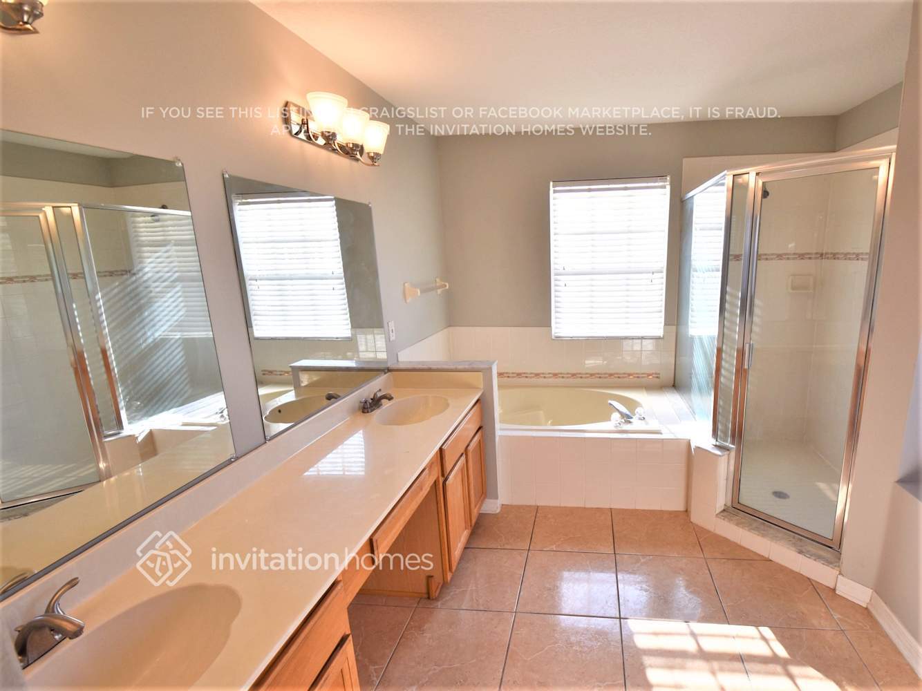 Building Photo - 5066 Hook Hollow Cir