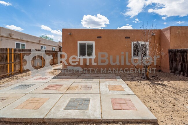 Building Photo - !!!PRICE IMPROVMENT!!! CALL US TODAY AT (5...