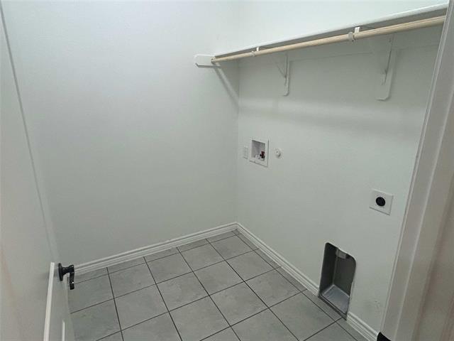 Building Photo - 1905 Sunflower Dr