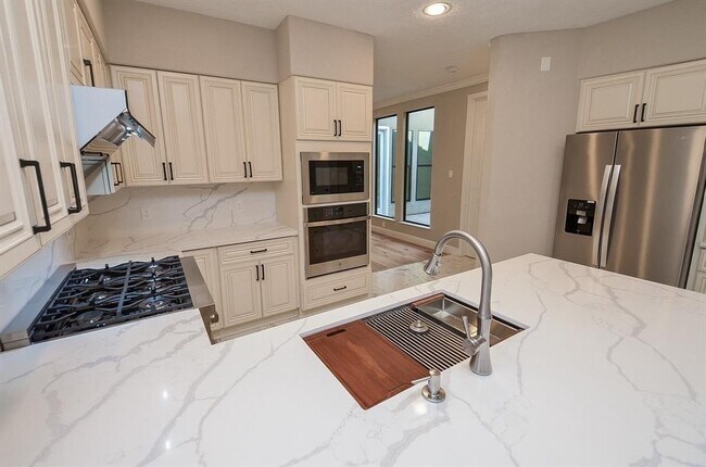 Building Photo - 15735 Tanya Cir