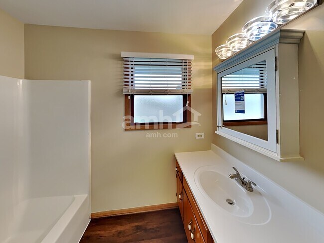 Building Photo - 2110 Three Forks Dr