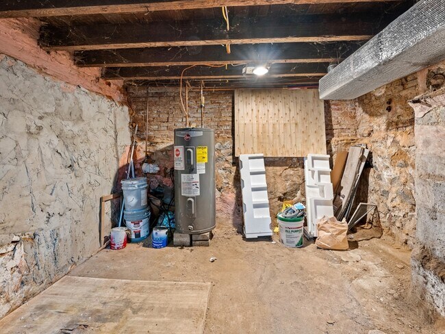 Building Photo - 2356 N 4th St