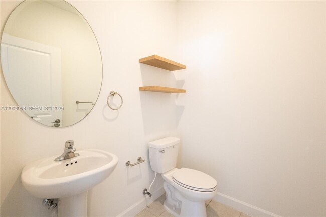 Building Photo - 29071 SW 171st Ave