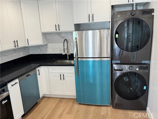 Building Photo - 6882 San Paco Cir