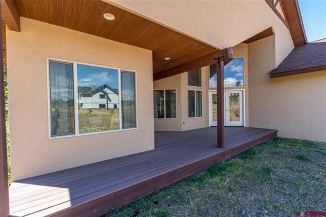 Building Photo - 3-Bedroom Home in Prime Location
