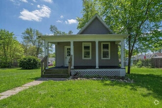 Building Photo - 506 E McClure Ave