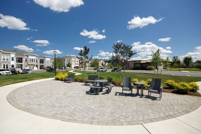 Building Photo - Brand New 2 Bedroom Condo Located in Midlothian!!!! MOVE IN SPECIAL* HALF OFF FIRST MONTHS RENT