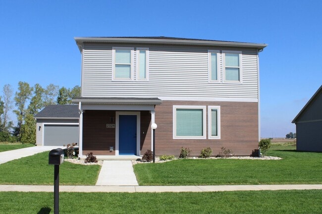 Primary Photo - 2324 Lovie Ln