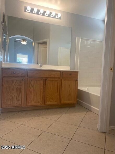 Building Photo - 35497 N Shorthorn Trail