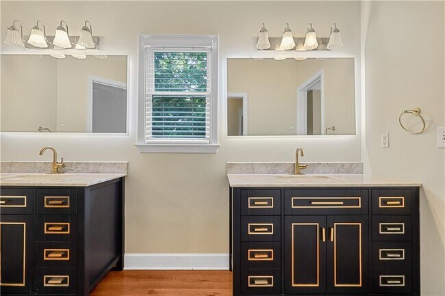 Building Photo - 4030 Greatwood Path