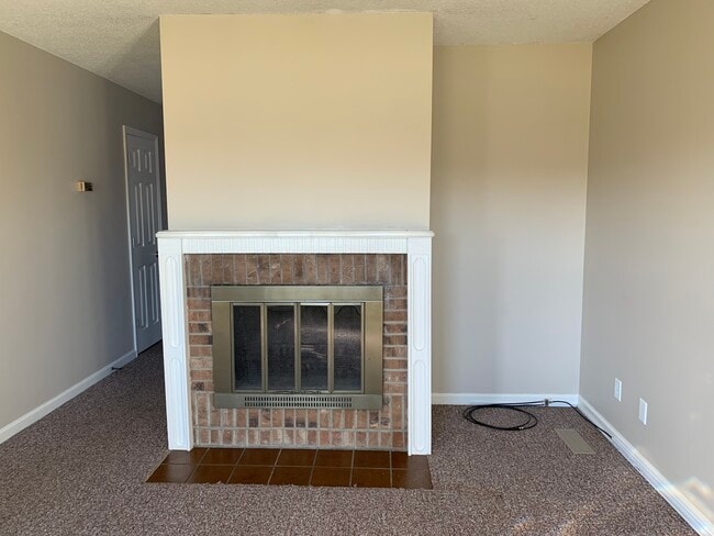 Building Photo - 1109 N Snowmass Ln