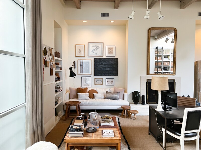 Building Photo - 1113 W Armitage Ave