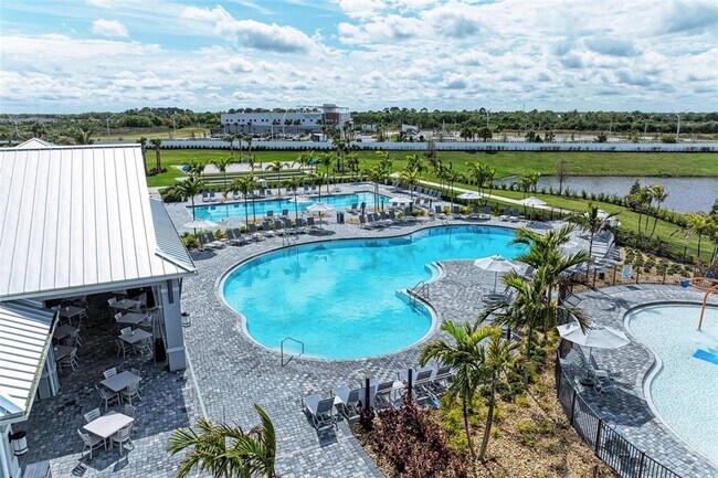 Building Photo - 15238 Serene Shores Loop