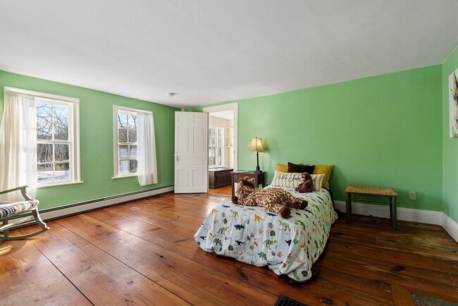 Building Photo - 25 Bulkeley Rd