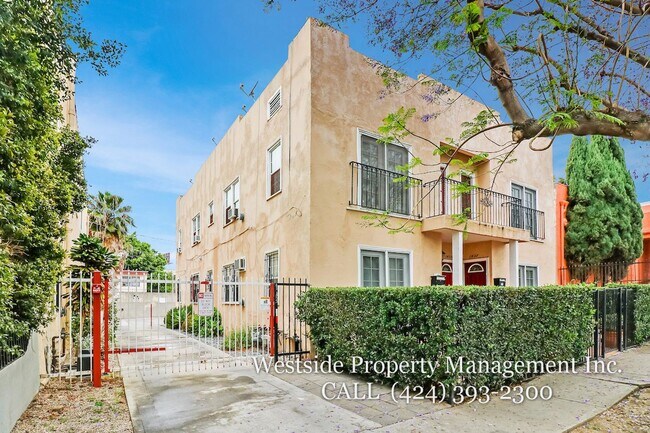 Primary Photo - 1437 1/2 N. Las Palmas Ave.-