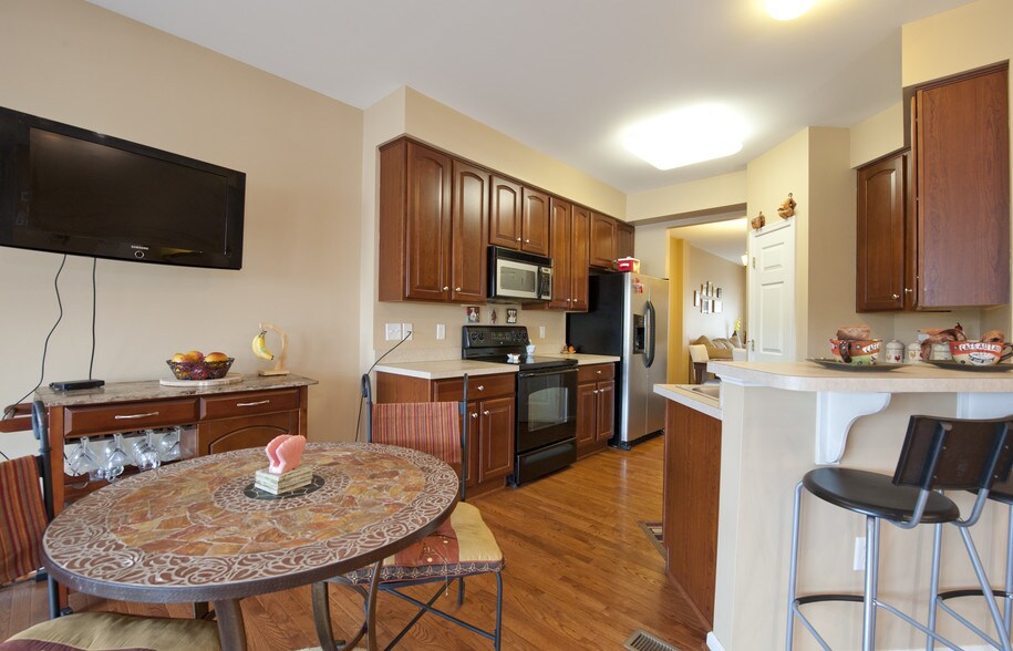 Kitchen - 78 N Savanna Dr