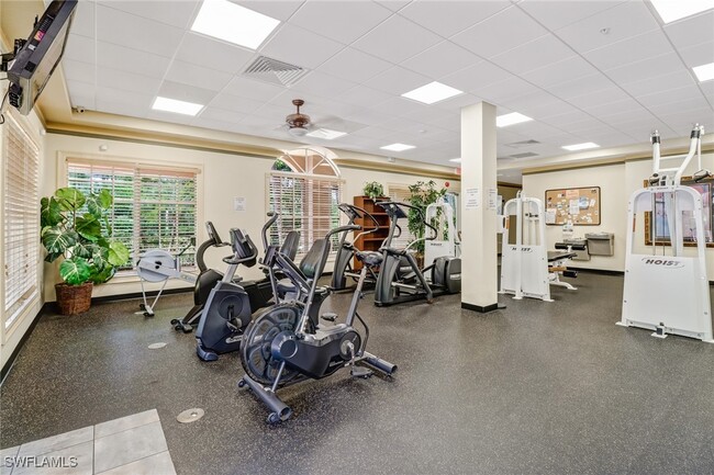 Building Photo - 10126 Villagio Palms Way