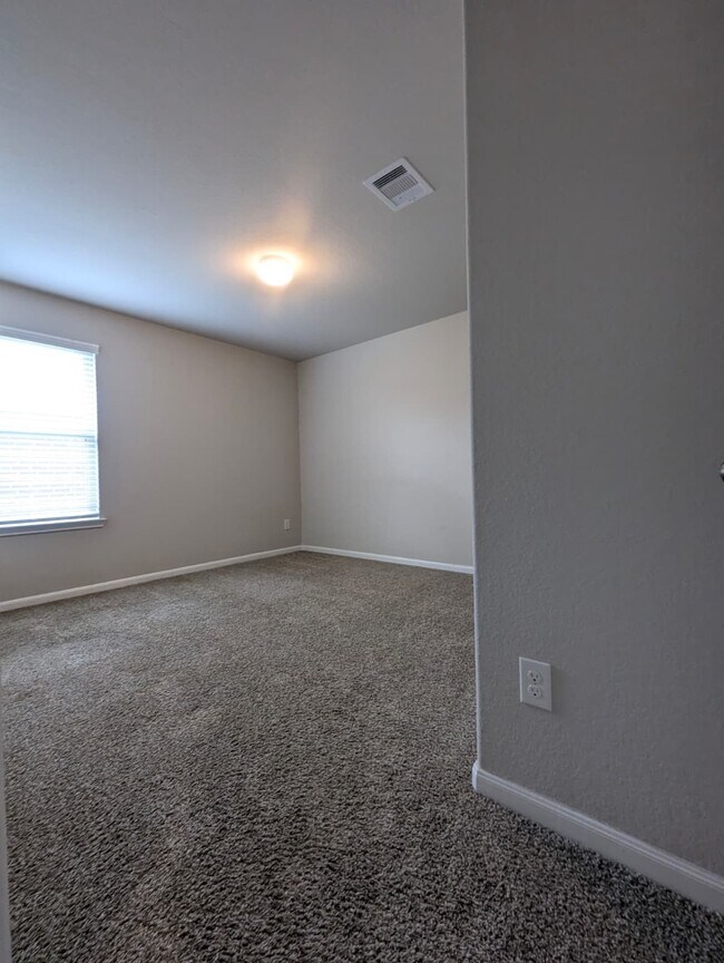 Building Photo - 3518 Windham Way