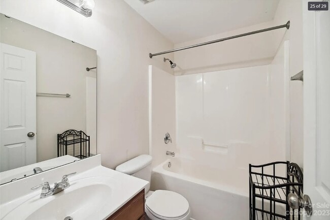 Building Photo - 8435 Big Creek Ct