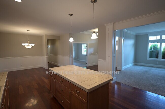 Building Photo - Beautiful 3 bed 2 bath home in Sequim