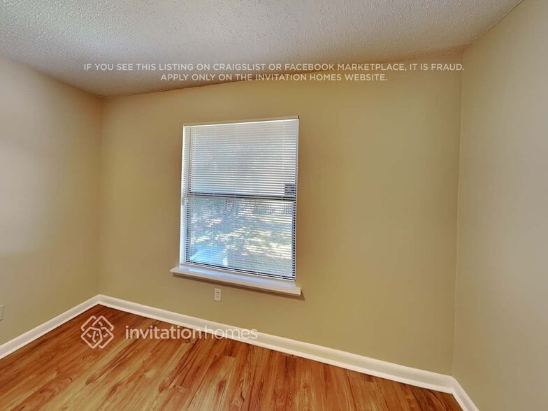 Building Photo - 3657 Lumberjack Cir S