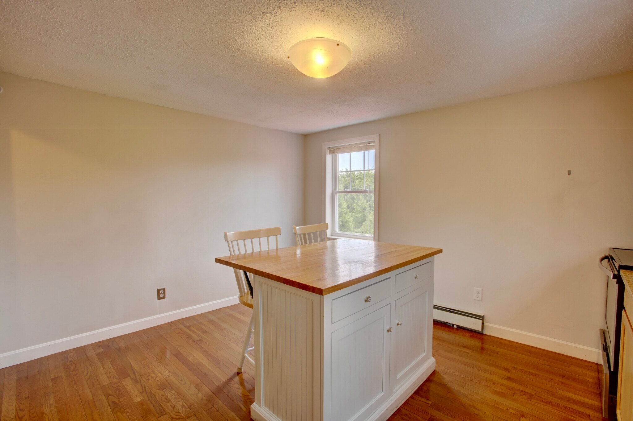 Building Photo - 9 Cornell St