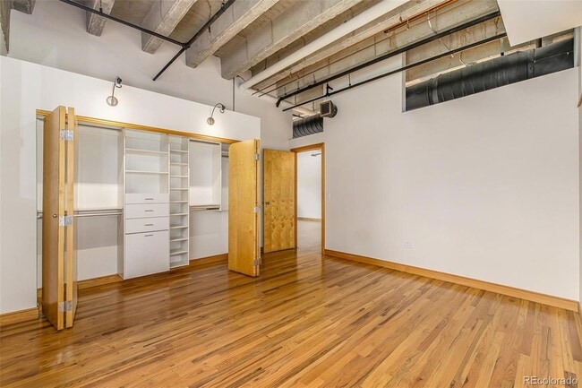 Building Photo - 1020 15th St