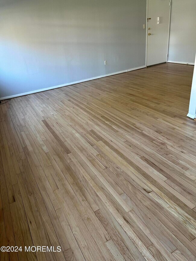 Building Photo - 4 Windsor Terrace