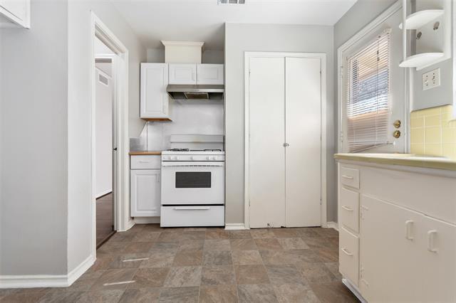 Building Photo - 6520 St Moritz Ave