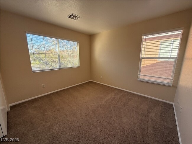 Building Photo - 9950 Shadow Grove Ave