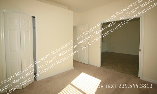 Building Photo - 4159 Bisque Ln