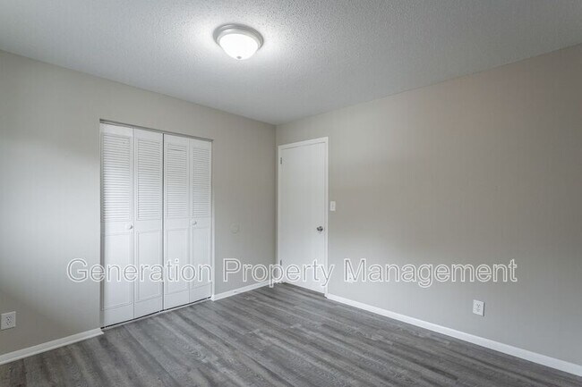 Building Photo - 113 Goodson Ave